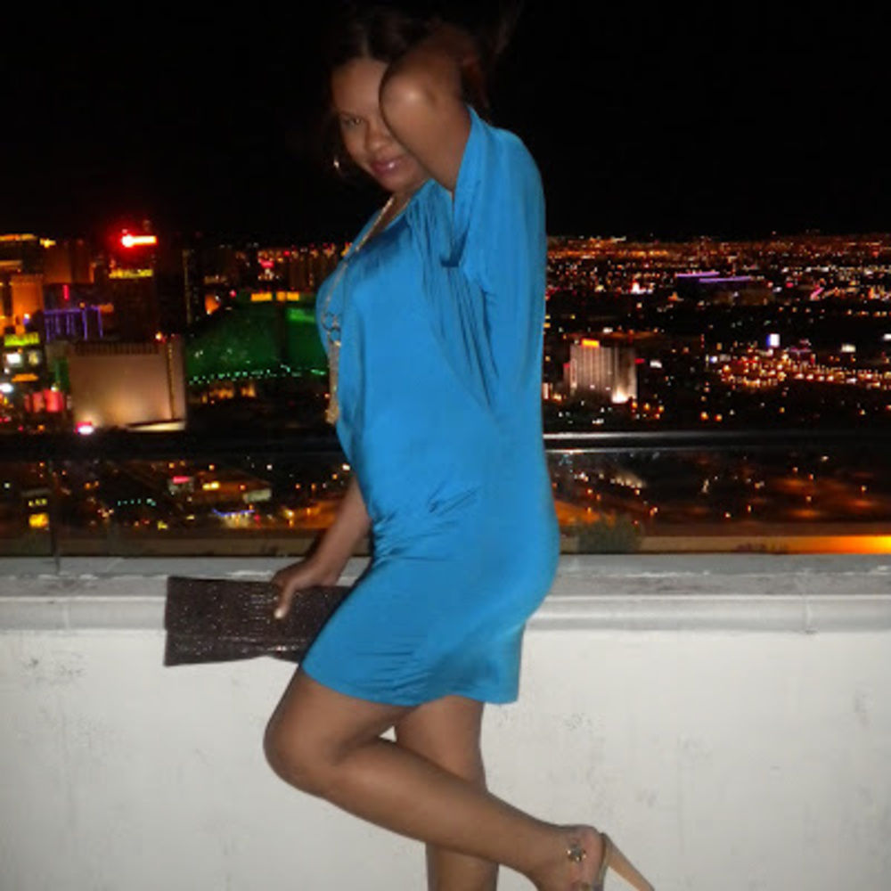 Meet your Posher, Miadia